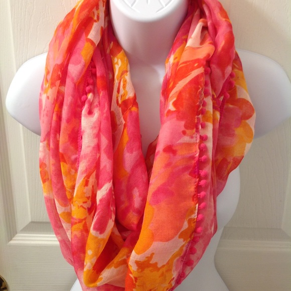 Infinity Pom Pom Trimmed Print Scarf Coverup - Picture 5 of 5